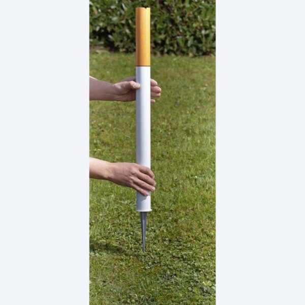 Cendrier Cigarettes à planter dans le sol