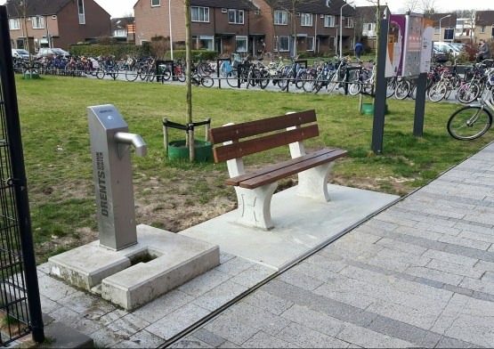 banc-de-parc-en-beton-avec-plaque-de-fond Banc de Parc en béton avec plaque de fond