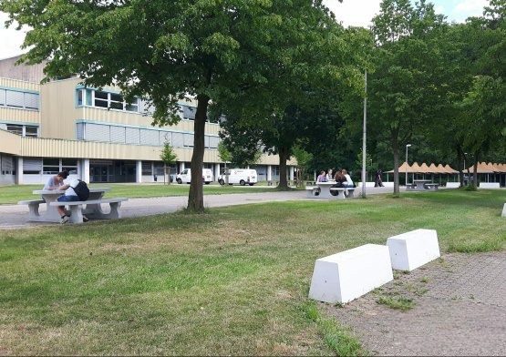 banc-standard-en-beton Banc Classique Béton