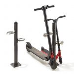Poteau range 2 trottinettes