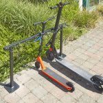 Support range 9 trottinettes au sol
