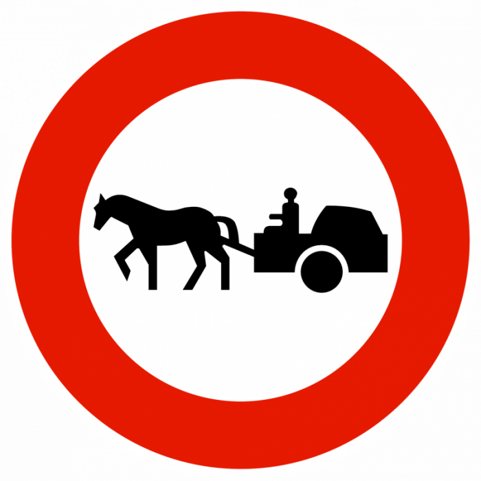 panneau-d-interdictionacces-interdit-aux-vehicules-a-traction-animale-b9c Panneau d'interdiction B9C - Accès interdit aux véhicules à traction animale