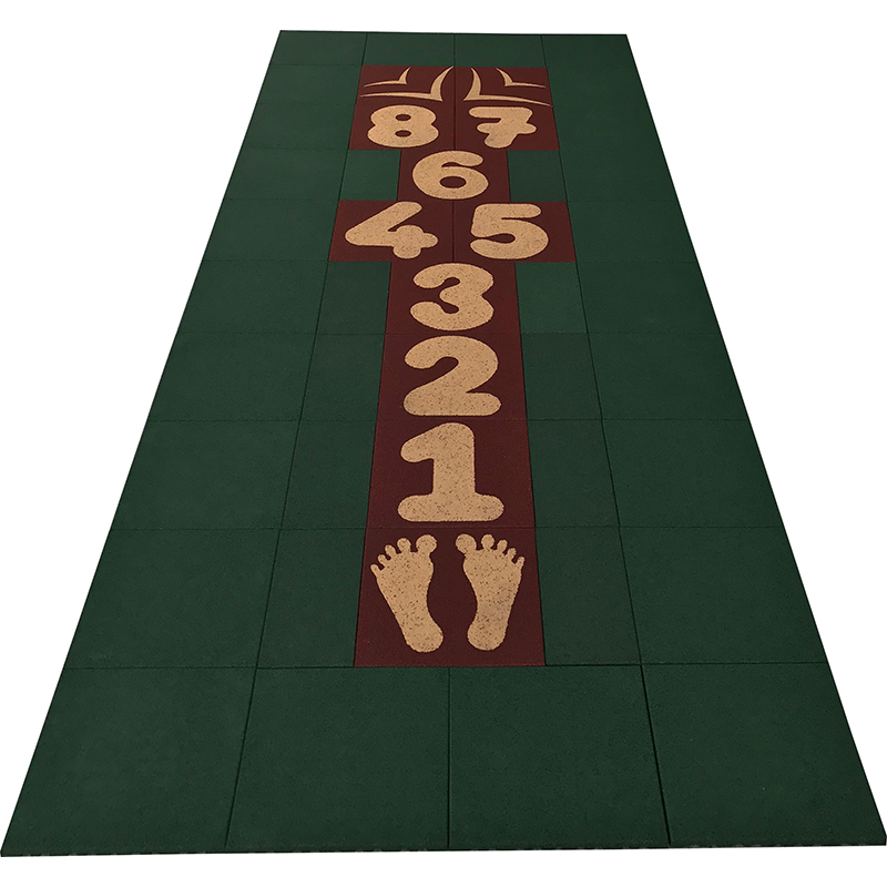 MARELLE-CONTOUR-VERT-SANS-BORDURES1----800 Kit complet marelle enfant 4 500 mm x 1500 mm