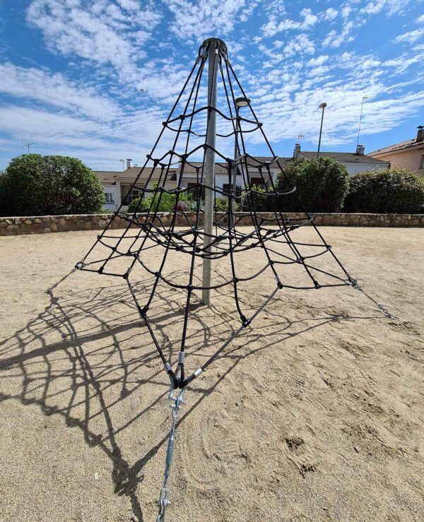 Pyramide-de-corde-2 Pyramide de corde