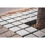 Grille d'arbre recyclé