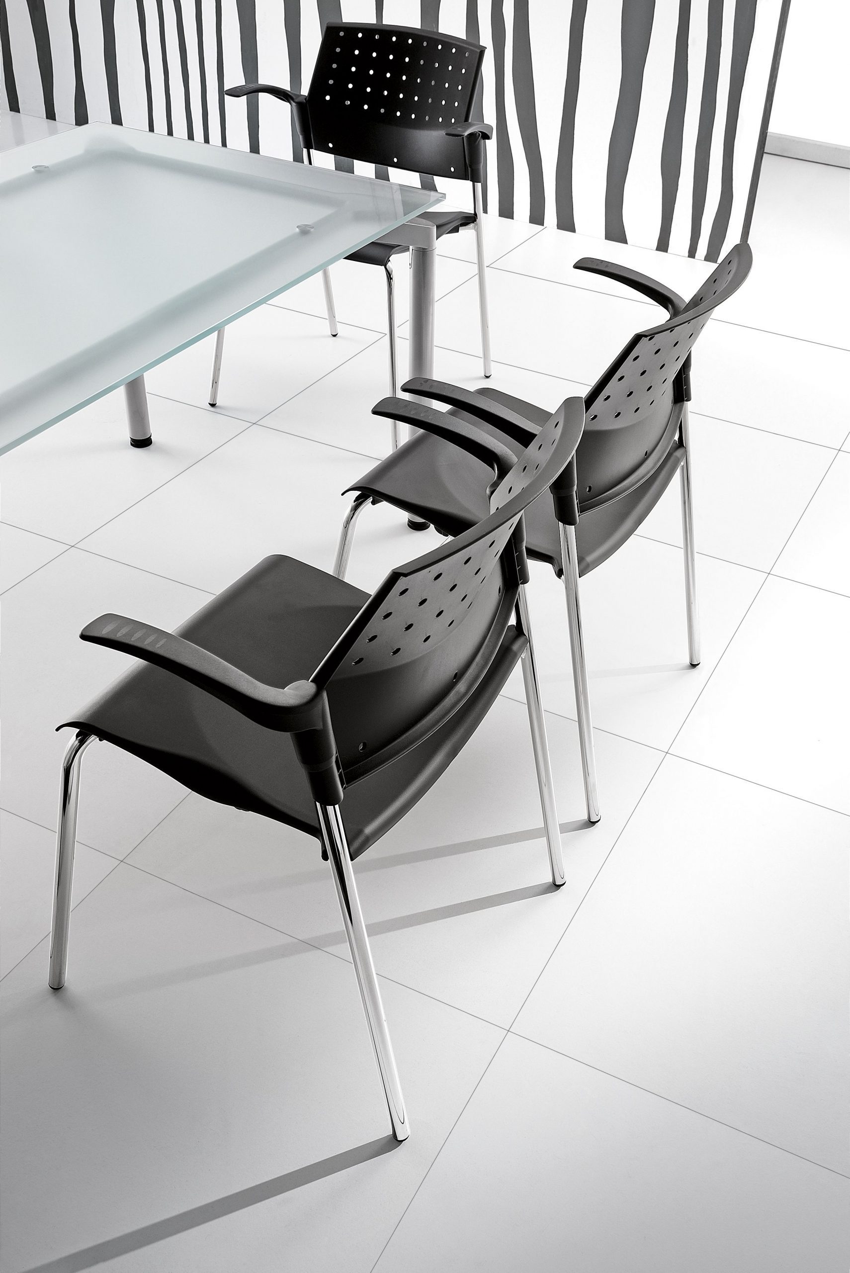 Movie_550_01 Chaise Movie