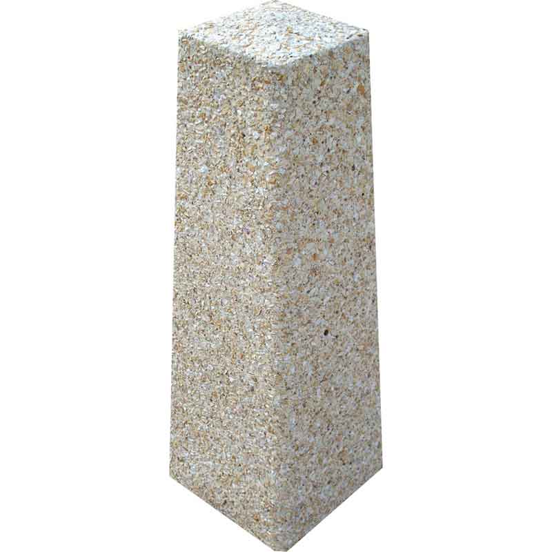 borne-pyramidale Borne pyramidale h:70cm