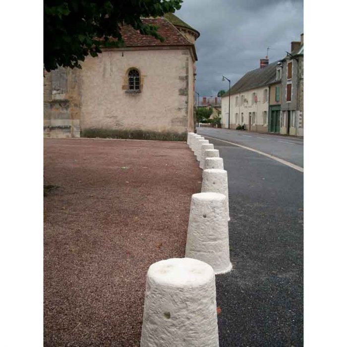 borne-rustique-(2) Borne rustique en béton