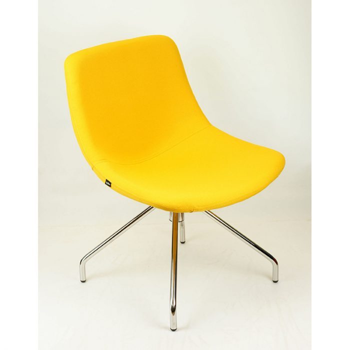 KOSTA_08 Fauteuil et Chaise Kosta sur mesure