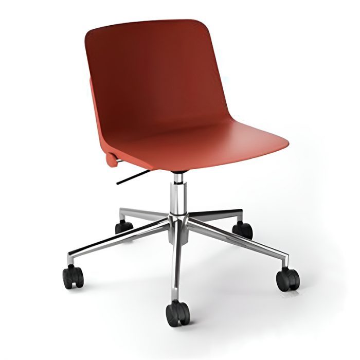 URKI-600x600-9-300x300 Chaise URKI sur mesure