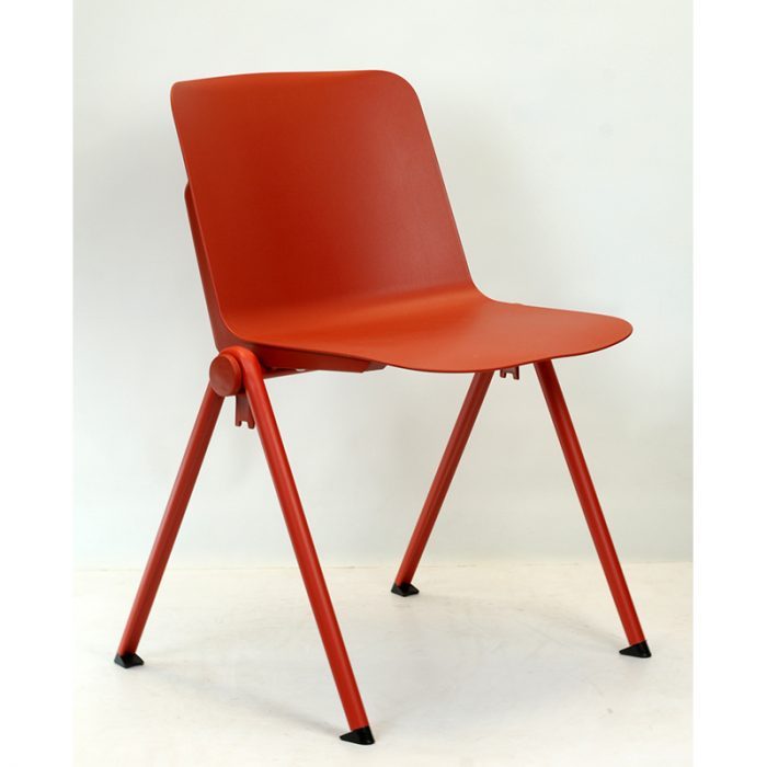 URKI-roja-002 Chaise URKI sur mesure